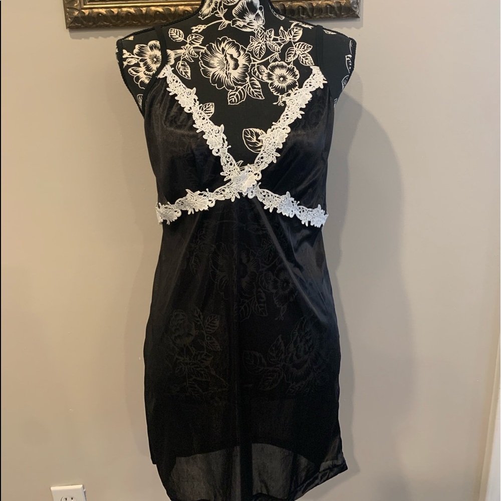 5 piece black  lingerie set w/ white lace trim